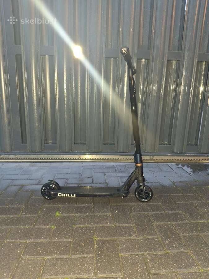 Parduodu triukų paspirtuką Chilli Pro Grimreaper