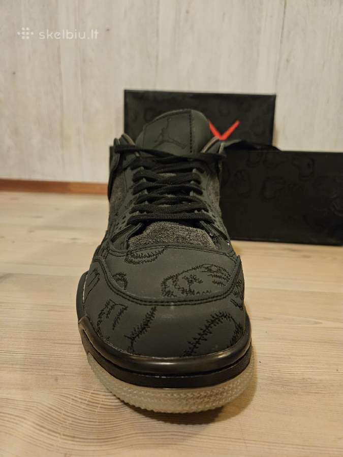 Jordan x Kaws Air 4 Retro "Black" - nuotraukos Nr. 2