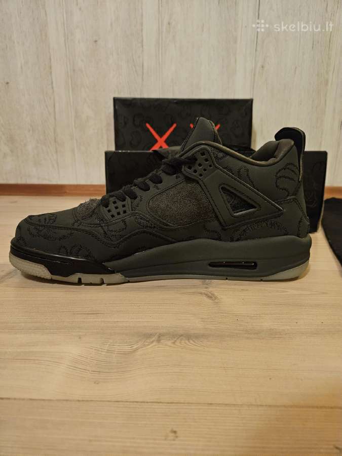 Jordan x Kaws Air 4 Retro "Black" - nuotraukos Nr. 3