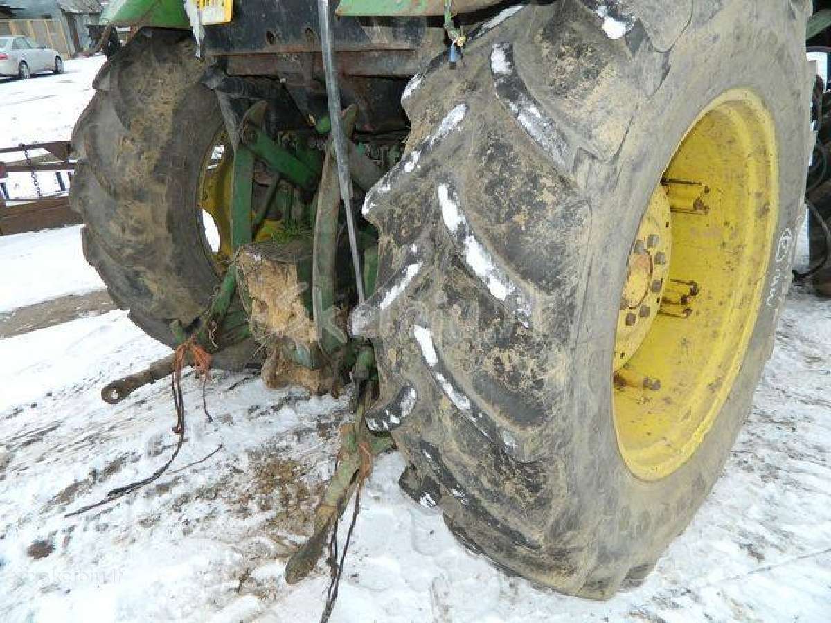 Traktoriaus john deere 2140 atsarginės dalys - nuotraukos Nr. 3
