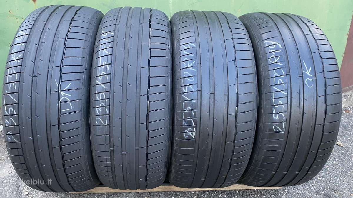 Vasarines automobiliu