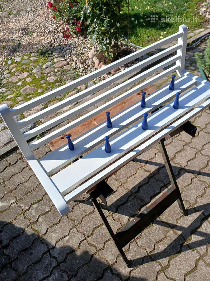Kabykla ant sienos,suoliukas +5eur