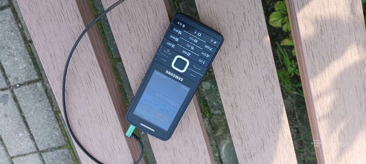 Sveiki parduodu telefonus siunčiu paštu Lp express