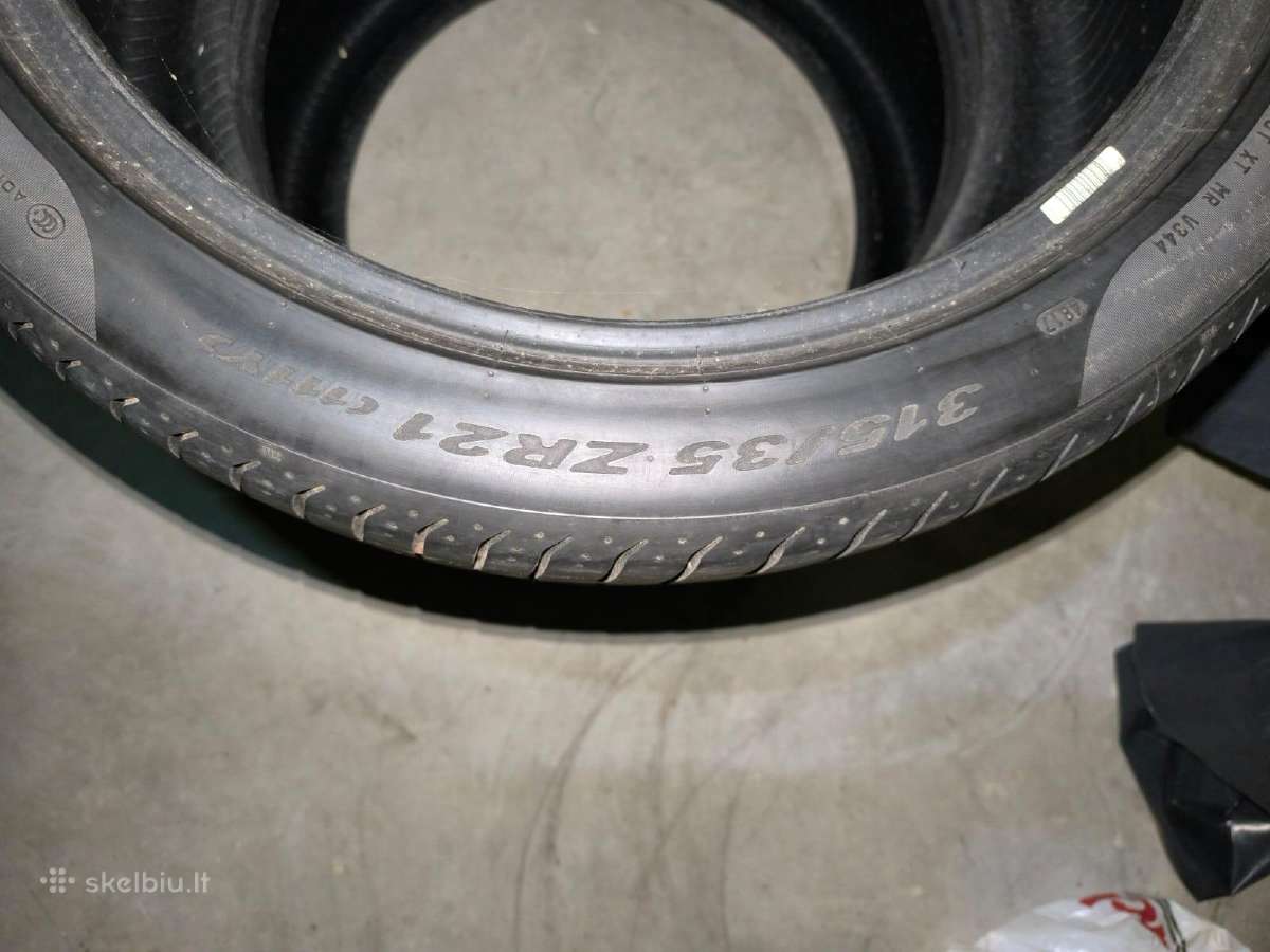 Pirelli padangos, 315/30, R21, 2 vnt.
