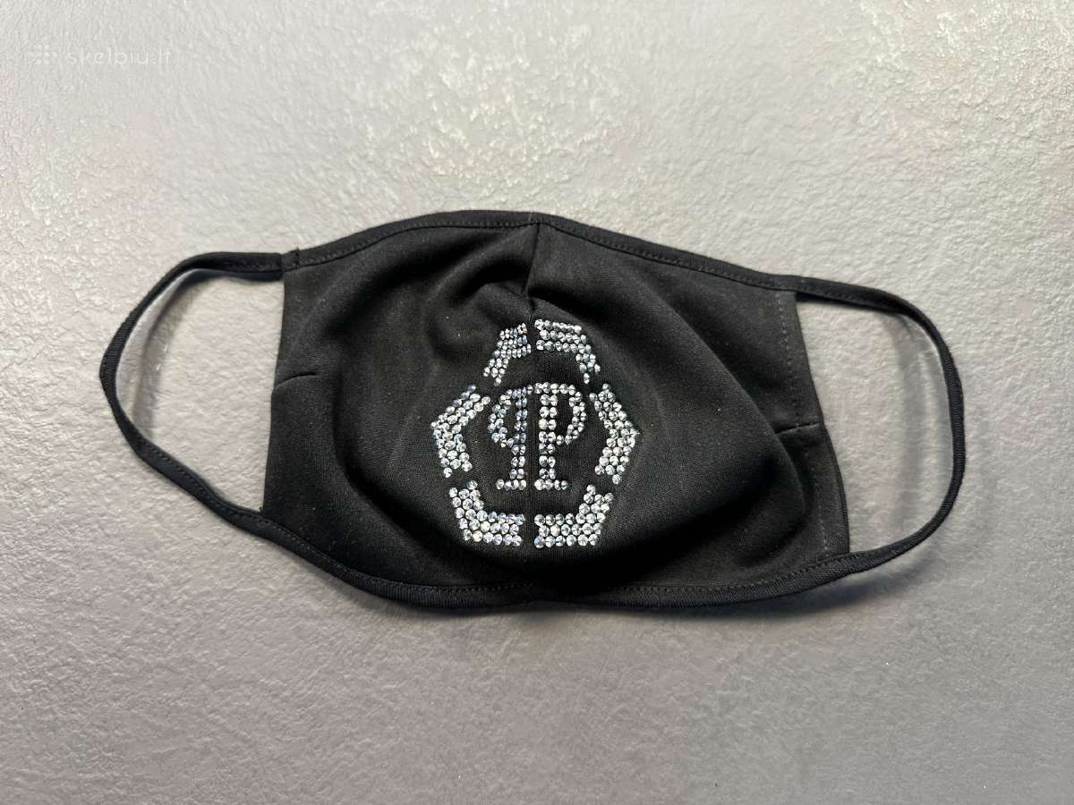 Philipp Plein veido kaukė