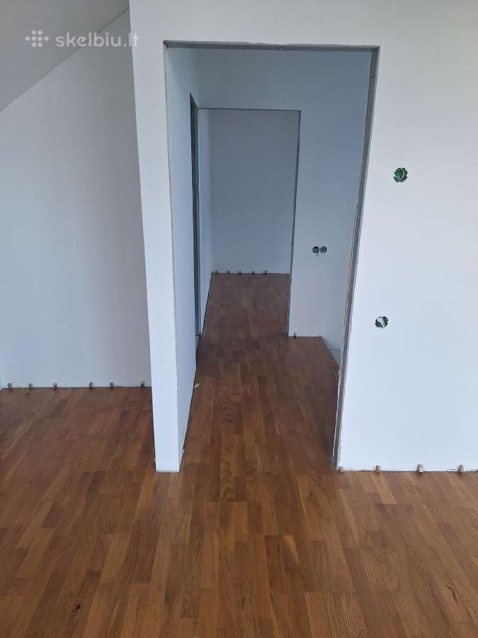 Grindų klojimas, vidaus durų montavimas - nuotraukos Nr. 8