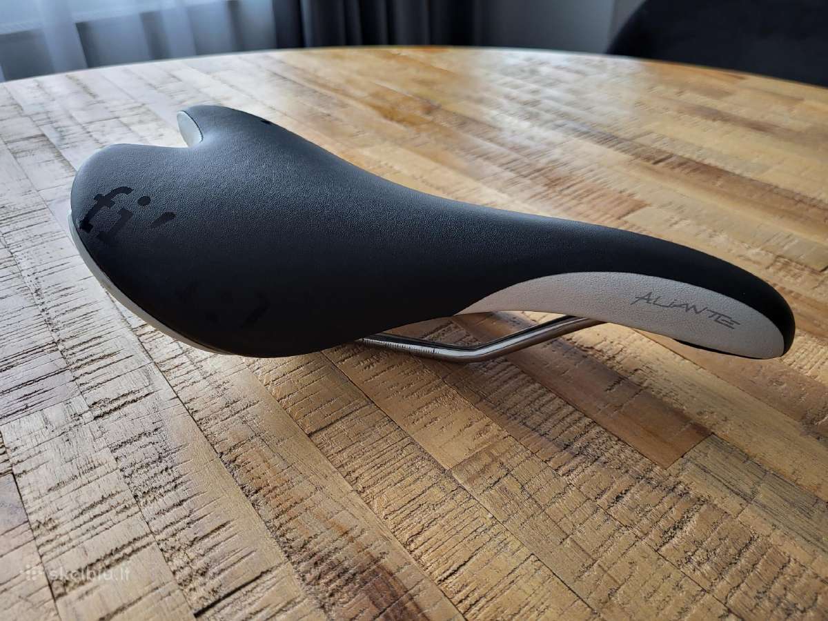 Balnelis Fizik Aliante 135mm 25eur