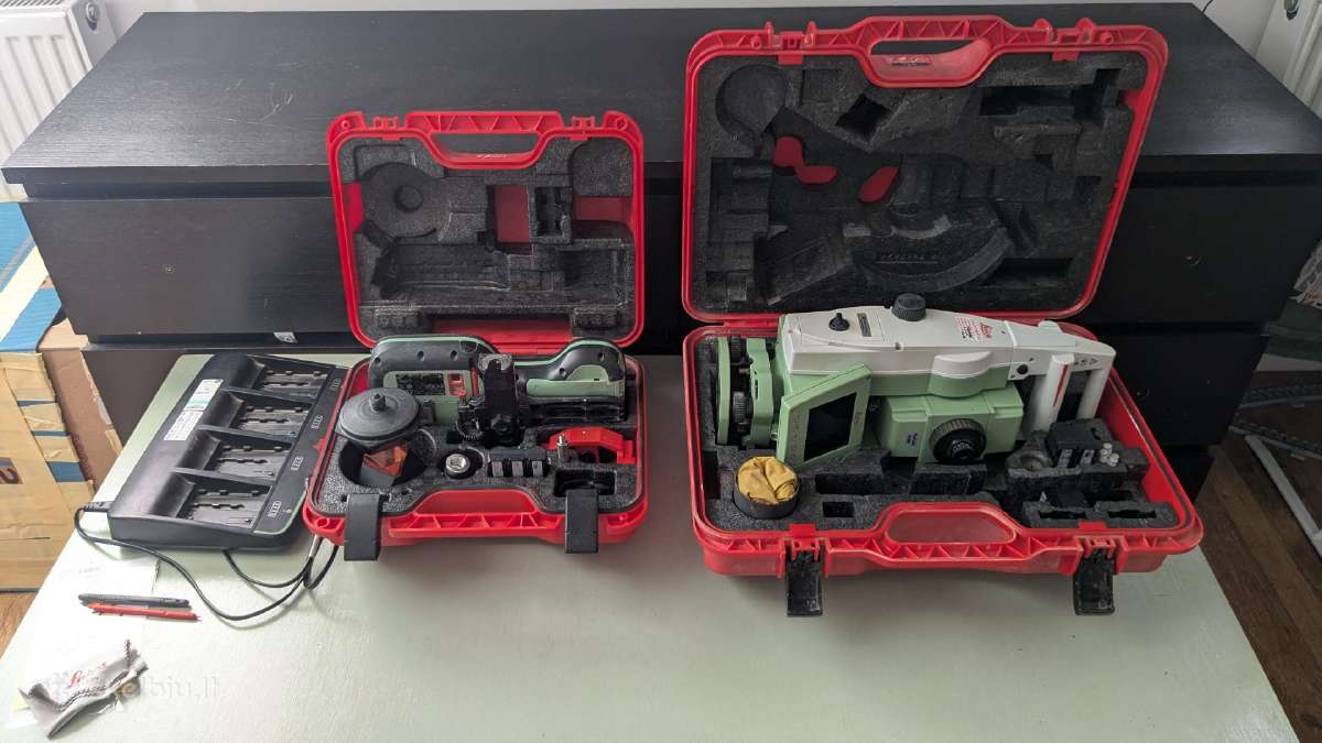 Leica Ts15 5" R1000 Tacheometras + Cs20 controller