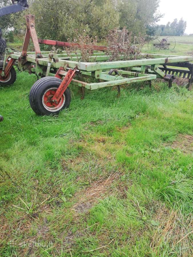 Purkstuvas ekskavatorius k701 priekaba freza Uaz - nuotraukos Nr. 17