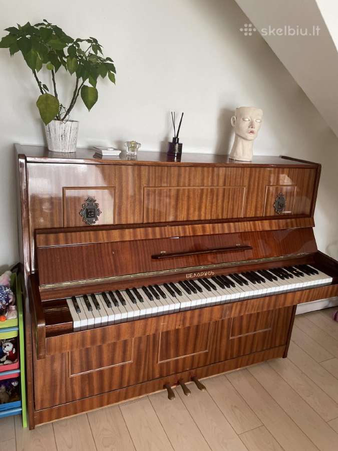 Pianinas - nuotraukos Nr. 2