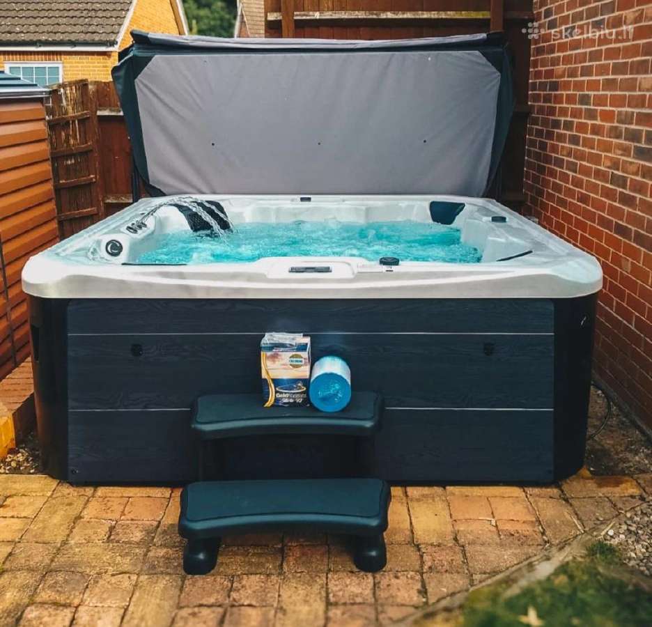 Lauko sukurine vonia/jacuzzi - nuotraukos Nr. 15