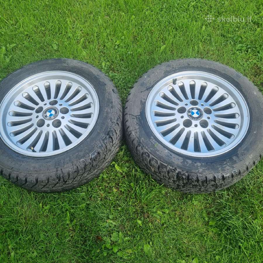 215/55 R16 2 padangos naujos, 2 padangos blogos.