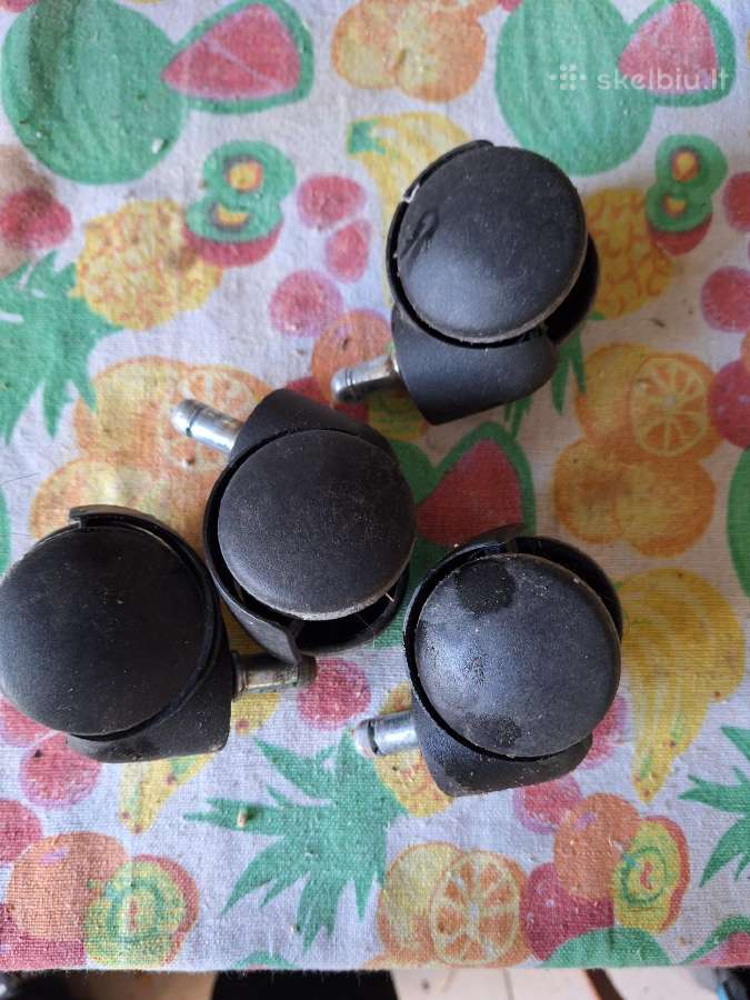 Parduodami fotelių ratukai