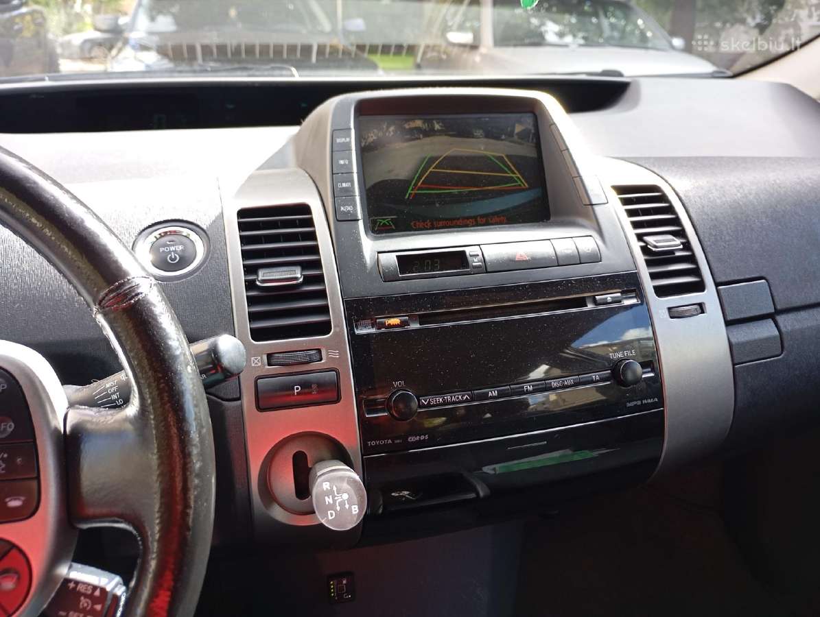 Toyota Prius nuoma - nuotraukos Nr. 6