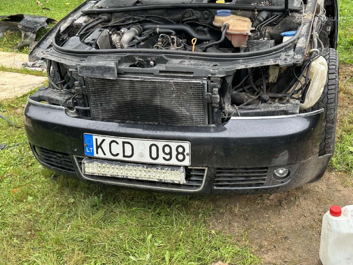 Audi a6 c5 2002 m 1.9 tdi 81fl universalas dalimis - nuotraukos Nr. 5