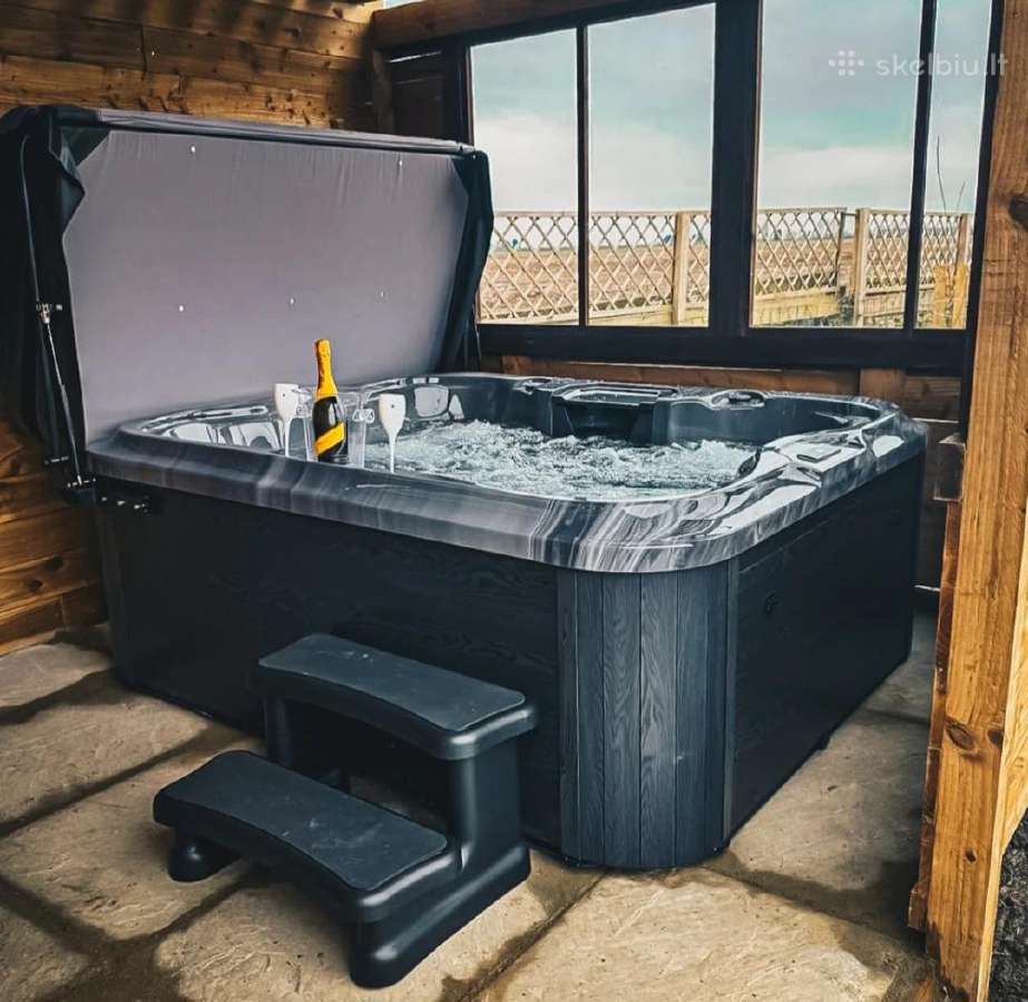 Lauko sukurine vonia/jacuzzi - nuotraukos Nr. 8