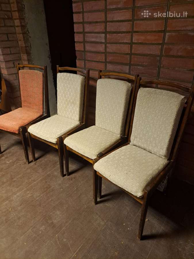 Komplektas.