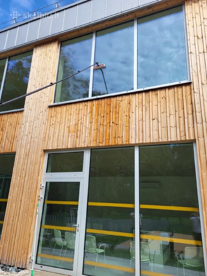 Langų valymas Vilnius profesionaliai ir greitai!
