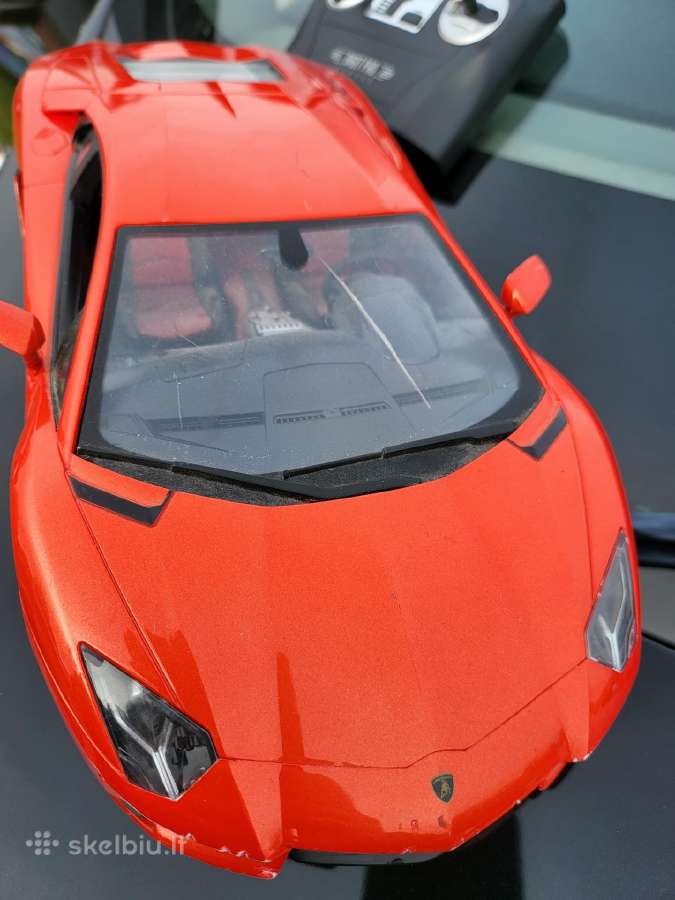 Lamborgini su pultu - nuotraukos Nr. 2