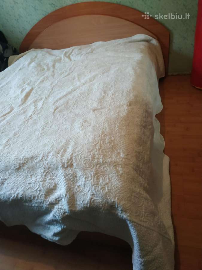 Lovos uztiesalas storas 20 e,2m40x2m40cm