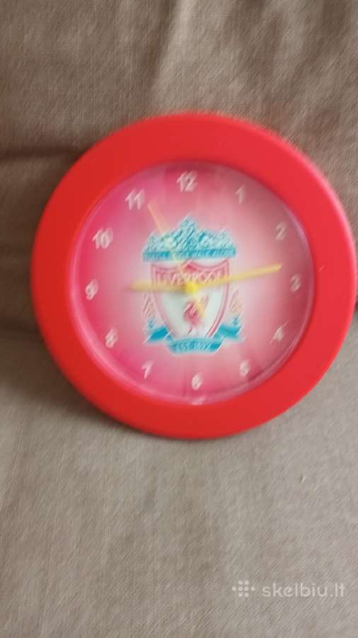 Sieninis laikrodis Liverpool