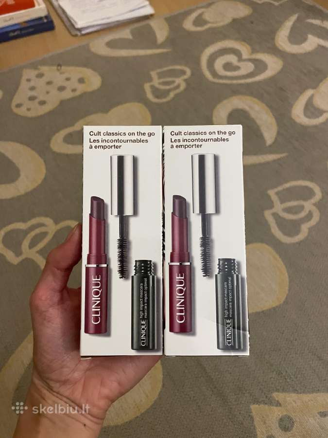 Clinique lūpdažis black honey ir juodas tušas - nuotraukos Nr. 2