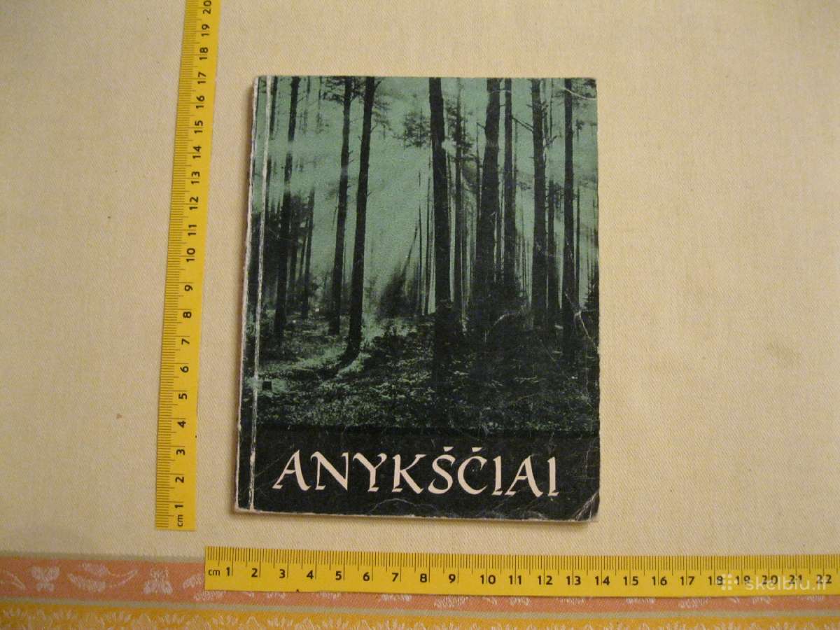 Knyga su daug foto . 1971 m. .zr. foto.