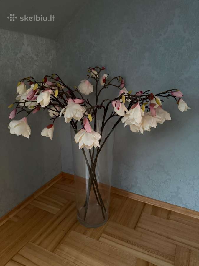 Parduodama vaza su netikromis gėlemis (magnolijos) - nuotraukos Nr. 3