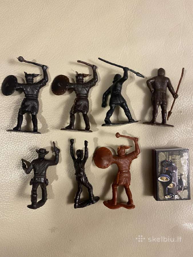 Kareiveliai vikingai ir kaubojai - nuotraukos Nr. 2