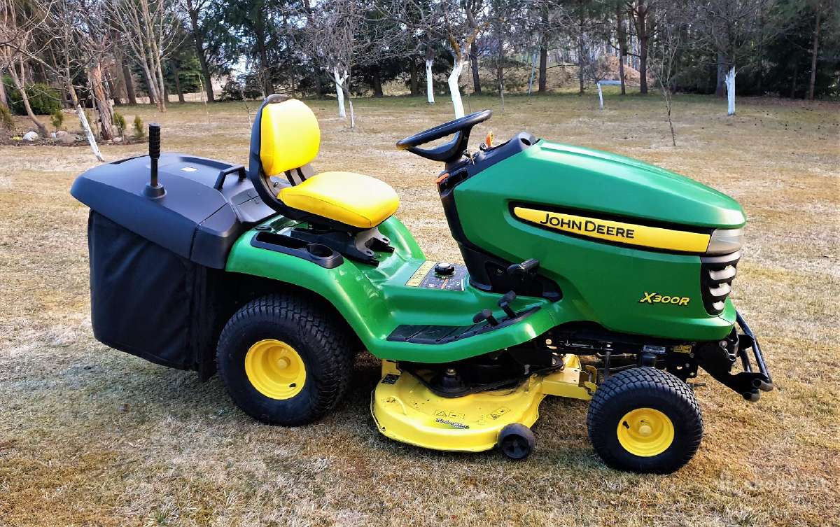Sodo Traktoriukas John Deere X300r - nuotraukos Nr. 14
