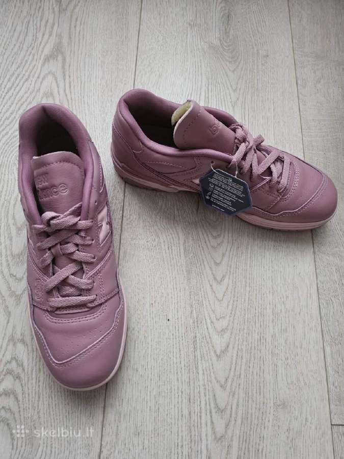 New Balance 550 odiniai