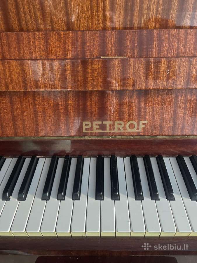 Pianinas Petrof - nuotraukos Nr. 5