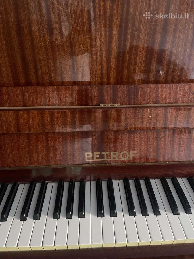 Pianinas Petrof - nuotraukos Nr. 9