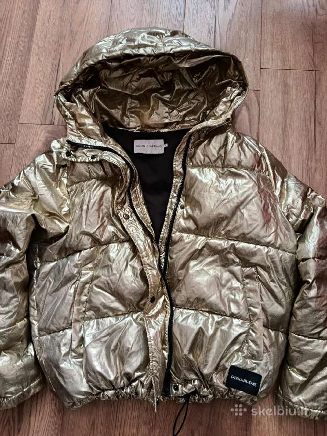 Parduodu moterišką Calvin Klein Jeans striuke