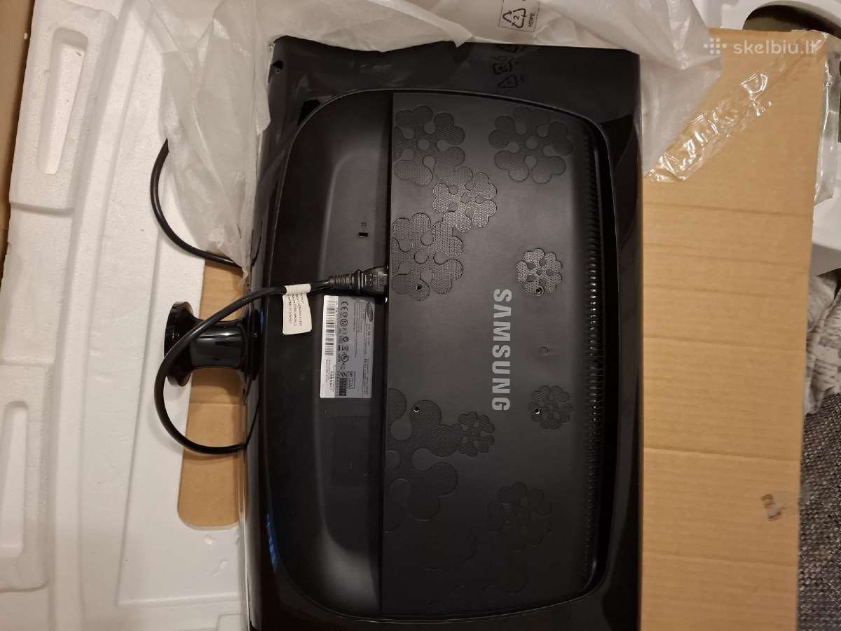 Monitorius Samsung syncmaster 2333 - nuotraukos Nr. 2