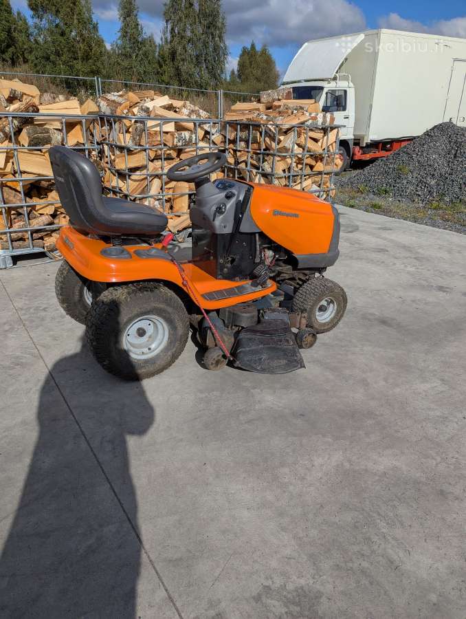 Vejos traktorius Husqvarna - nuotraukos Nr. 3