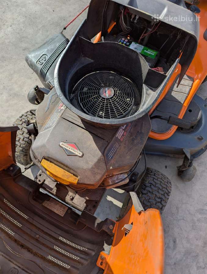 Vejos traktorius Husqvarna - nuotraukos Nr. 7