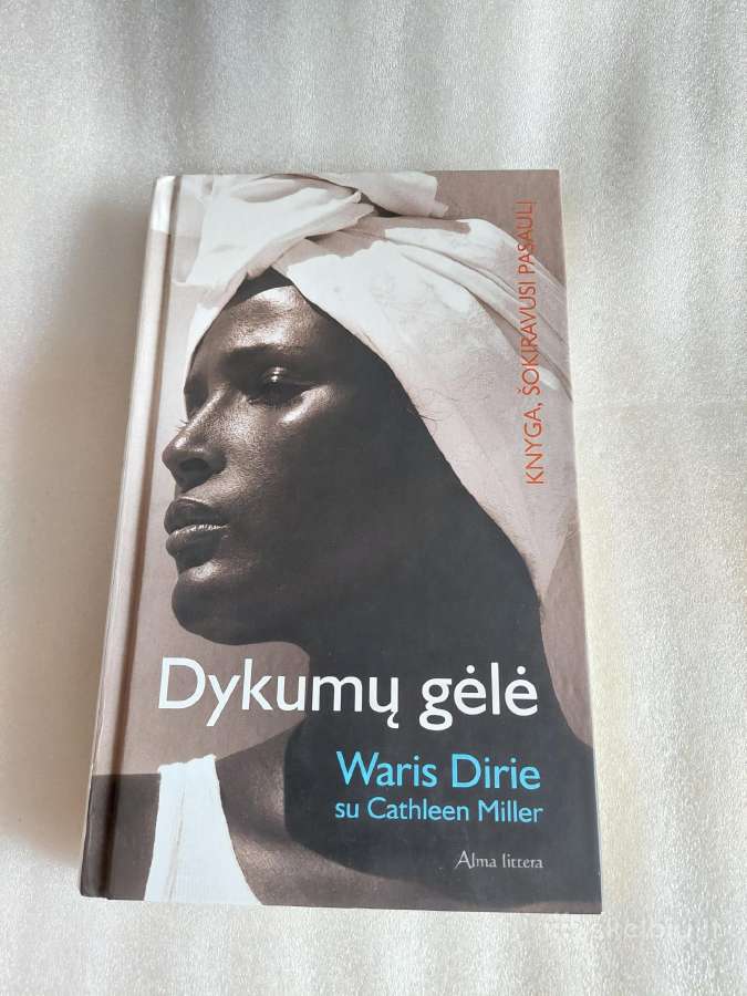Dykumų gėlė