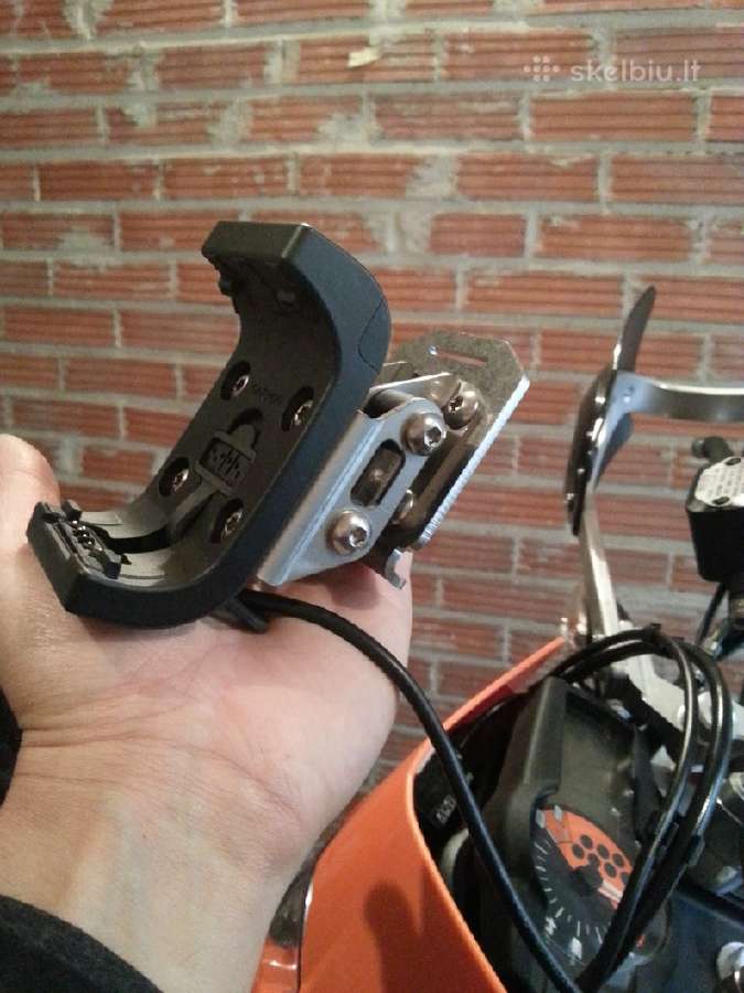Garmin Montana 710 / Tread komplektas motociklo - nuotraukos Nr. 9