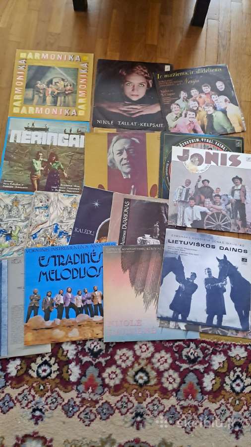 Lietuviškos vinilines ploksteles