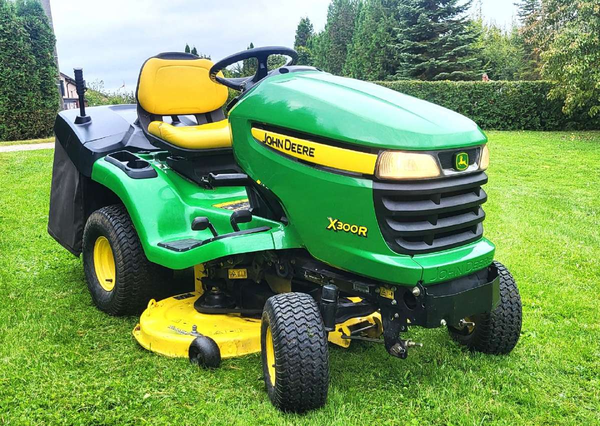 Sodo Traktoriukas John Deere X300r - nuotraukos Nr. 3