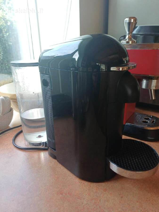 Nespresso Vertuo Plus kapsulinis aparatas