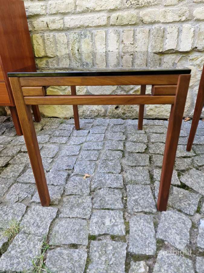Vintažinis mid century tikmedžio kavos staliukas - nuotraukos Nr. 4