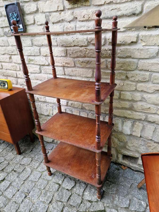 Vintažinė mid century medinė rankų darbo etažerė - nuotraukos Nr. 2