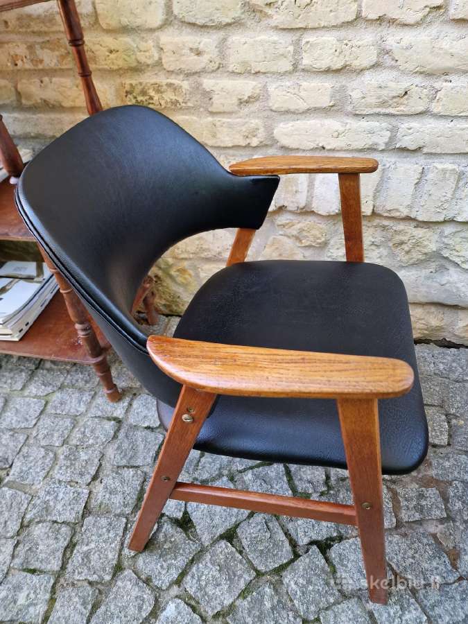 Vintažinis mid century ąžuolo masyvo fotelis
