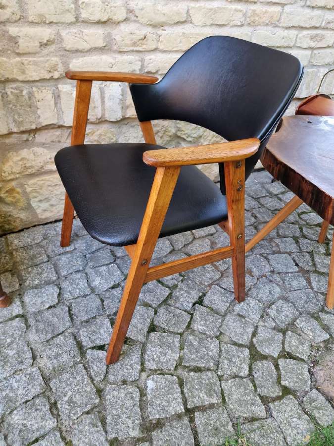 Vintažinis mid century ąžuolo masyvo fotelis - nuotraukos Nr. 13