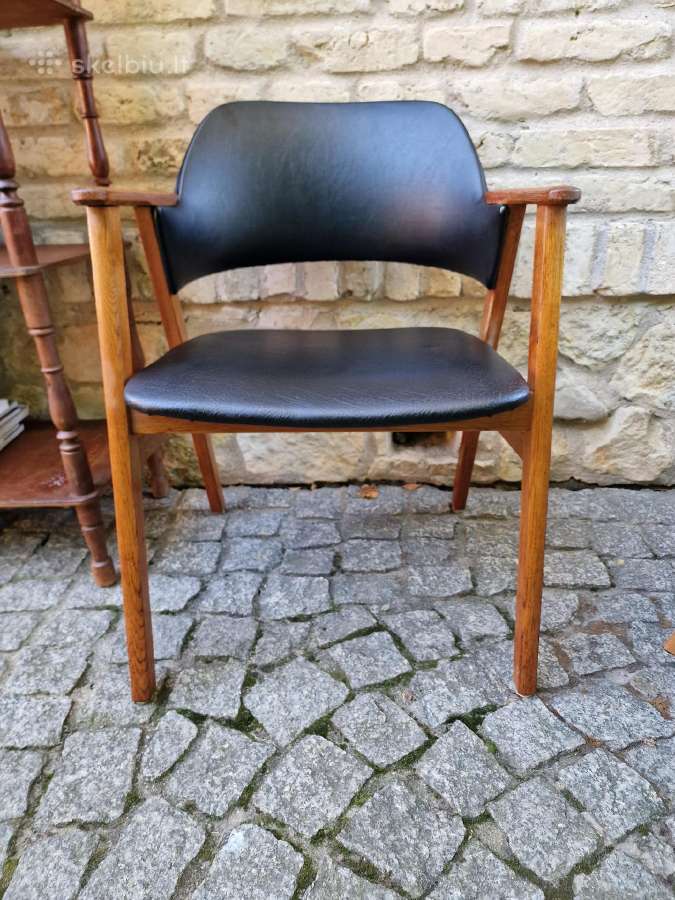 Vintažinis mid century ąžuolo masyvo fotelis - nuotraukos Nr. 23