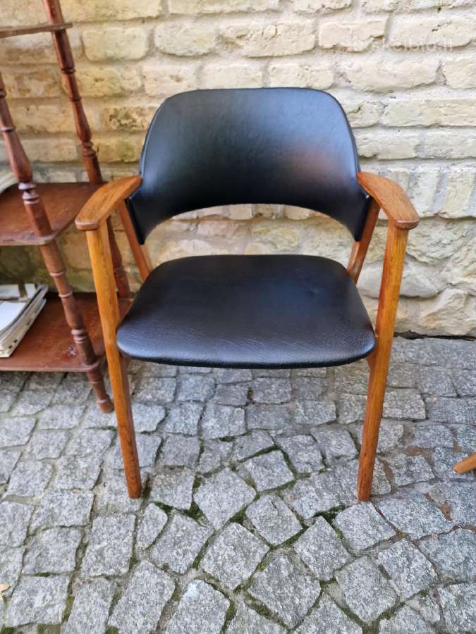 Vintažinis mid century ąžuolo masyvo fotelis - nuotraukos Nr. 25