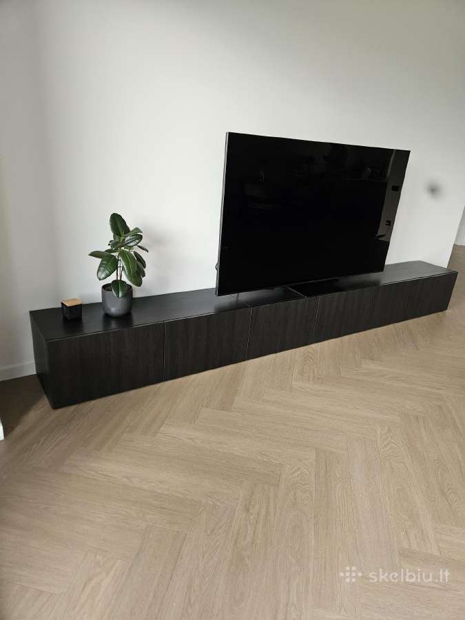 TV staliukas