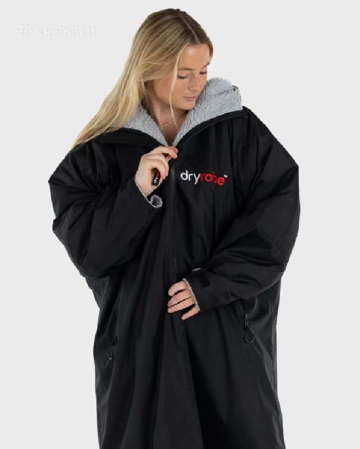 Dryrobe striukės